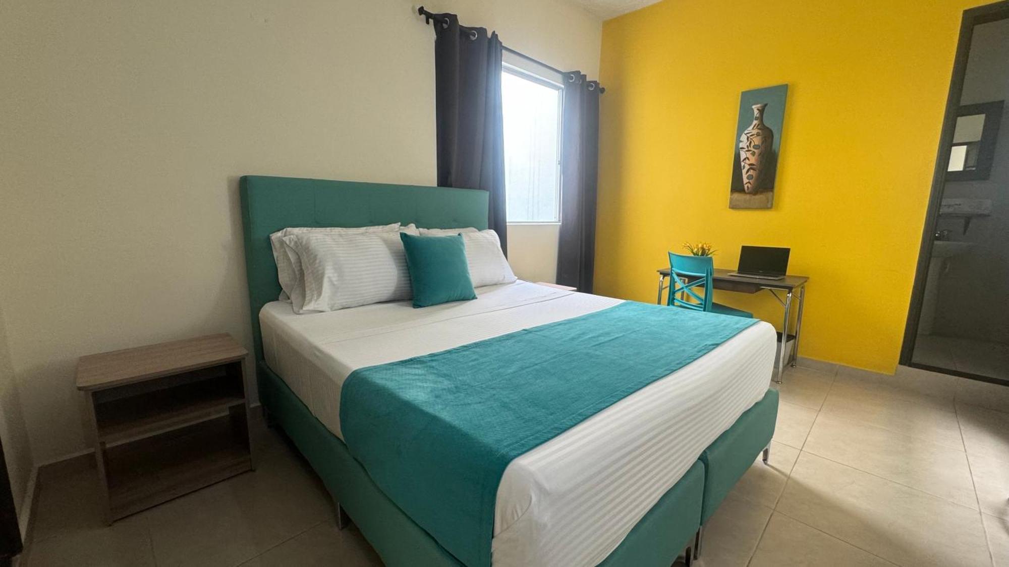 Hotel Cataluna - Soluciones Hoteleras